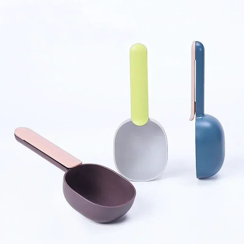 Portable Multifunction Pet Feeding Spoon And Sealing Bag Clip - BarkHatch